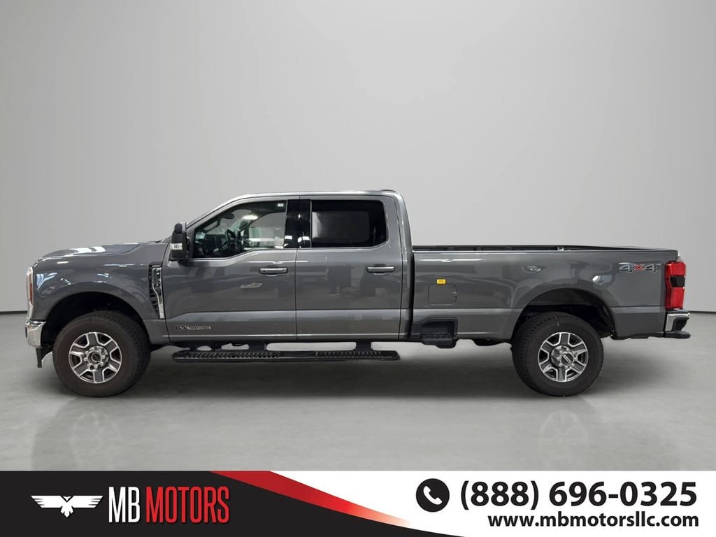 Used 2025 Ford F-350SD Lariat Truck