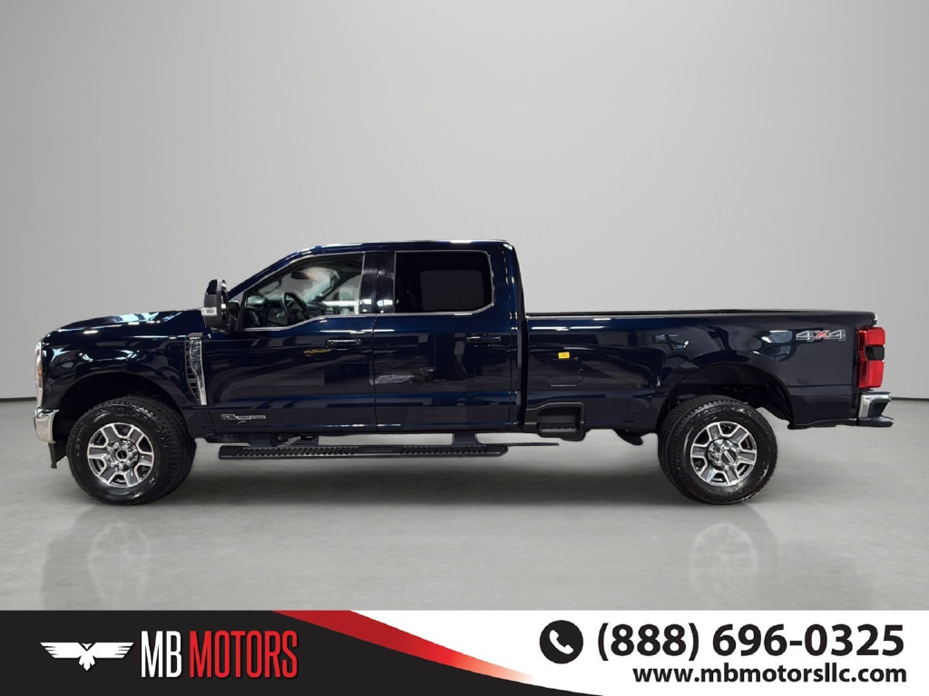 Used 2025 Ford F-350SD Lariat Truck