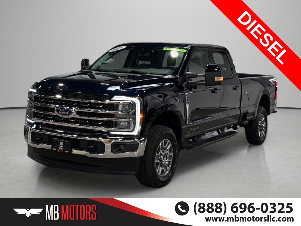 Used 2025 Ford F-350SD Lariat Truck