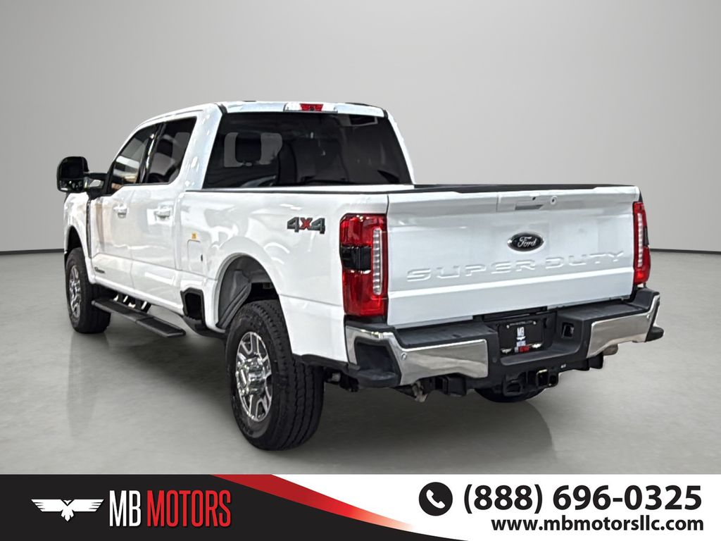 Used 2025 Ford F-350SD Lariat Truck