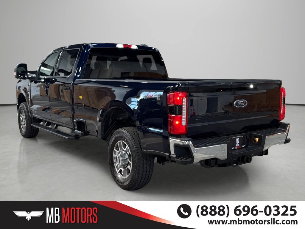 Used 2025 Ford F-350SD Lariat Truck