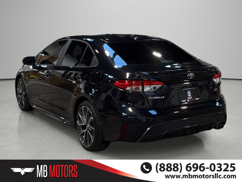 Used 2022 Toyota Corolla Hatchback SE Hatchback