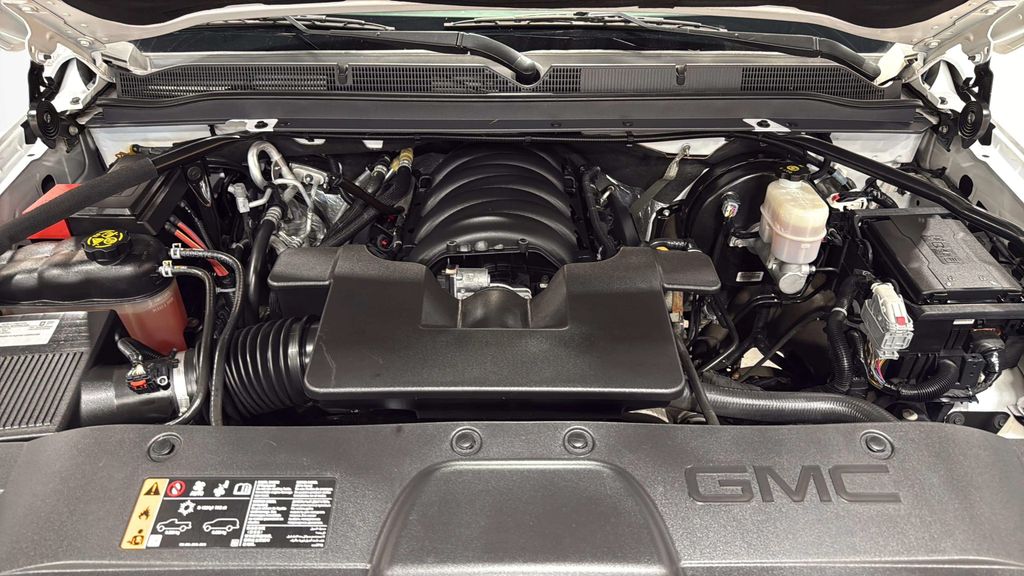 2020 GMC Yukon SLE - Photo 37
