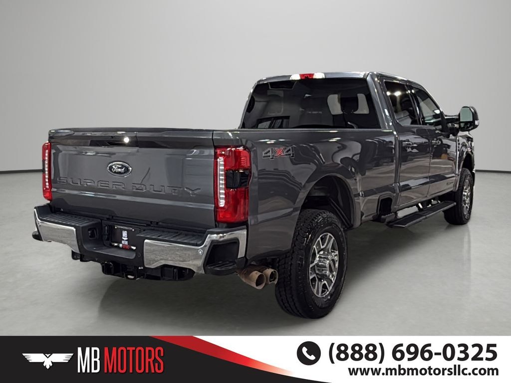 Used 2025 Ford F-350SD Lariat Truck