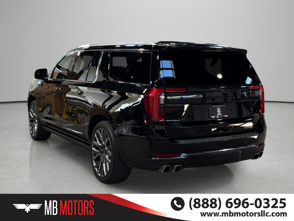 Used 2025 GMC Yukon XL Denali Ultimate SUV
