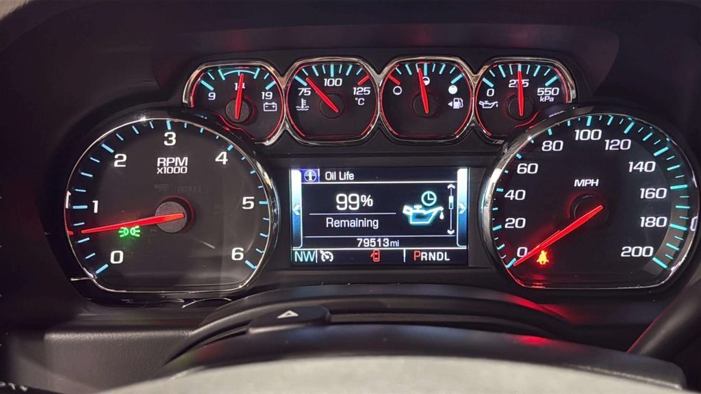 2020 GMC Yukon SLE - Photo 25