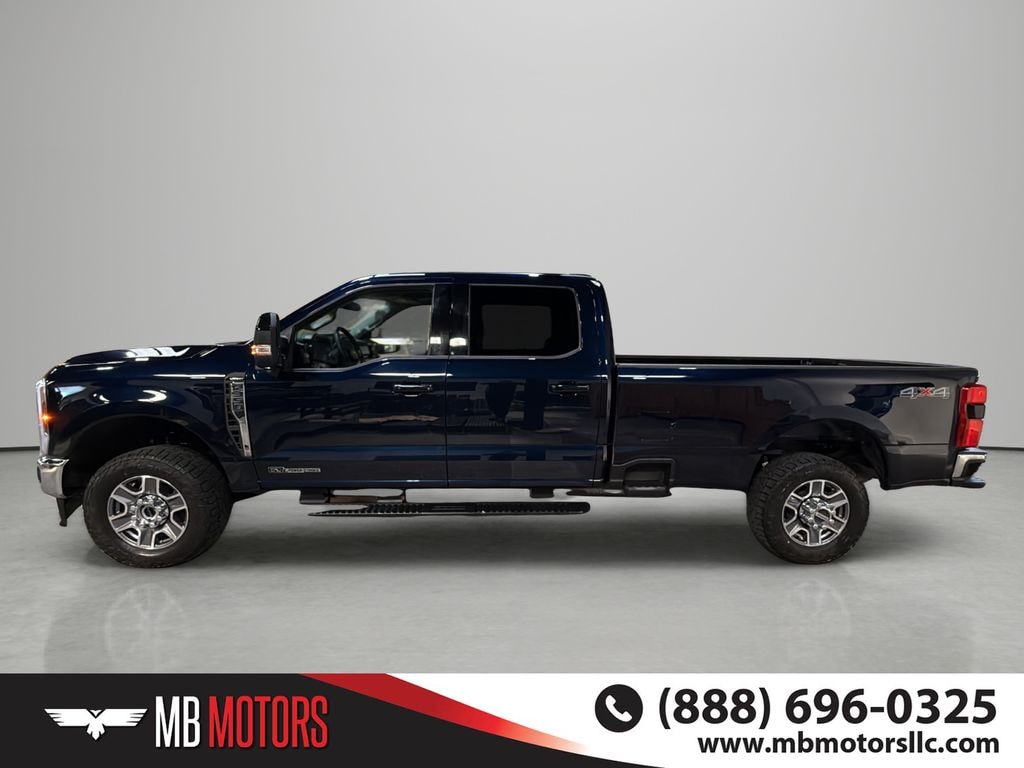 Used 2025 Ford F-350SD Lariat Truck