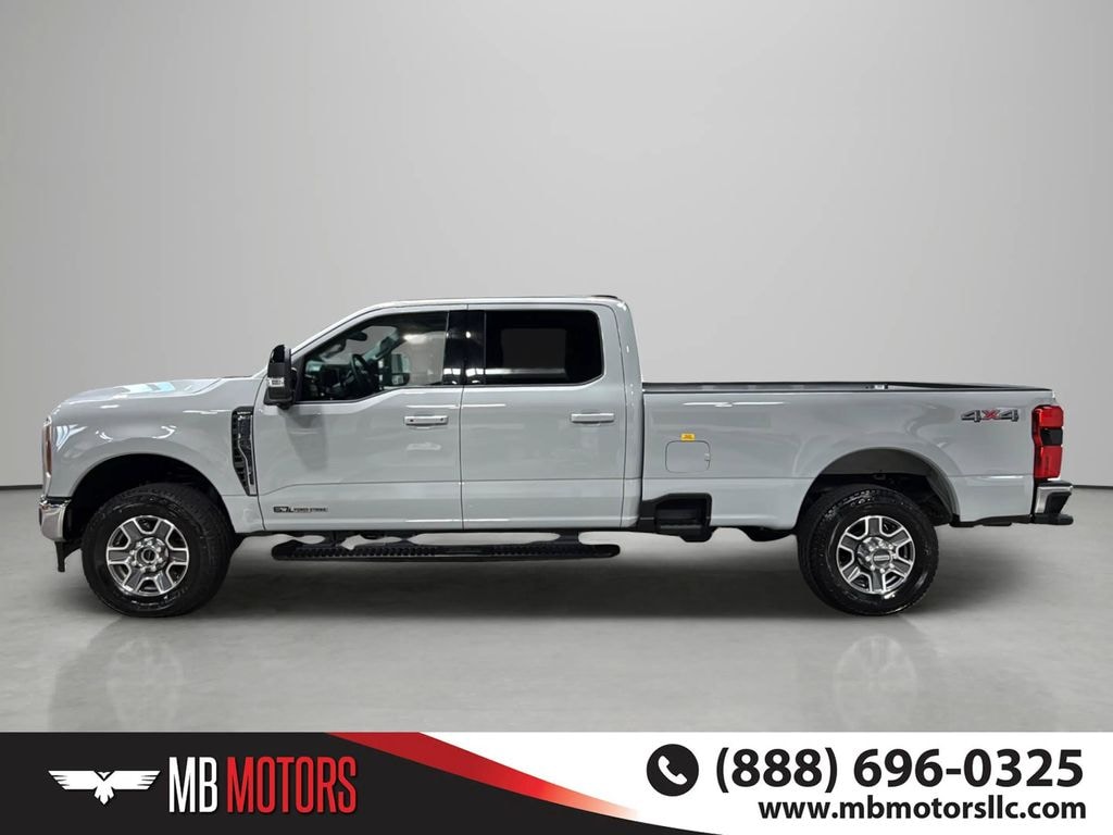 Used 2025 Ford F-350SD Lariat Truck