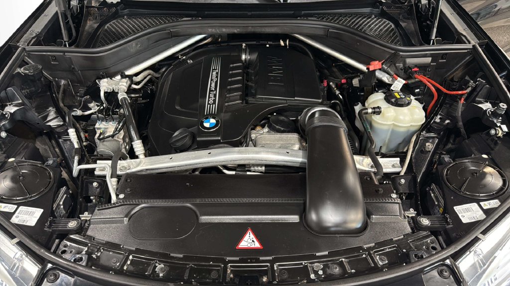 2016 BMW X5 xDrive35i - Photo 37