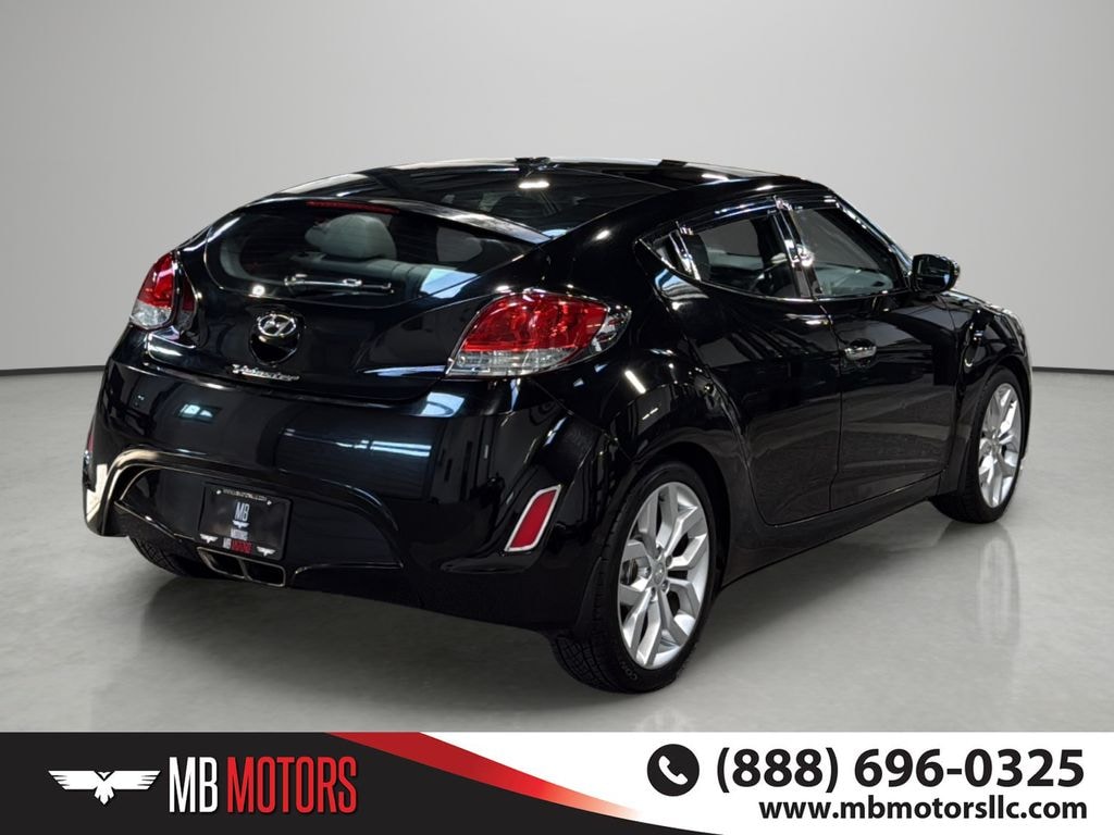 Used 2013 Hyundai Veloster Base Hatchback