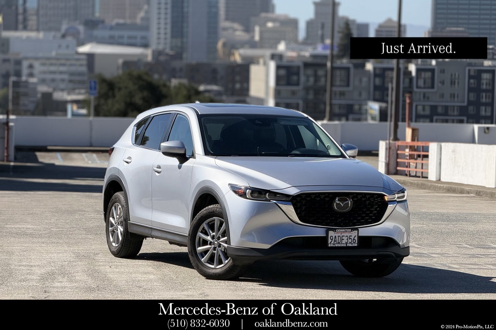 2022 Mazda CX-5 S Preferred package
