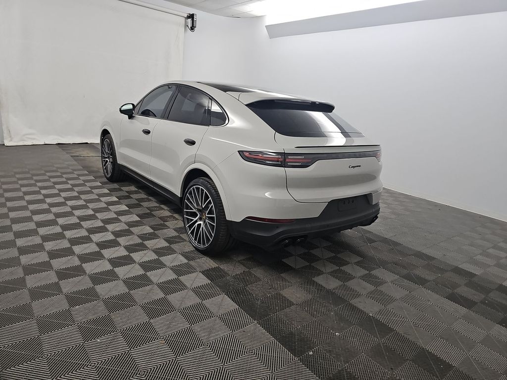 Used 2023 Porsche Cayenne Coupe Platinum Edition SUV