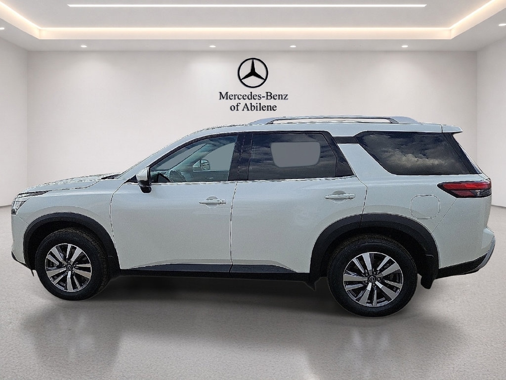 Used 2024 Nissan Pathfinder SL SUV