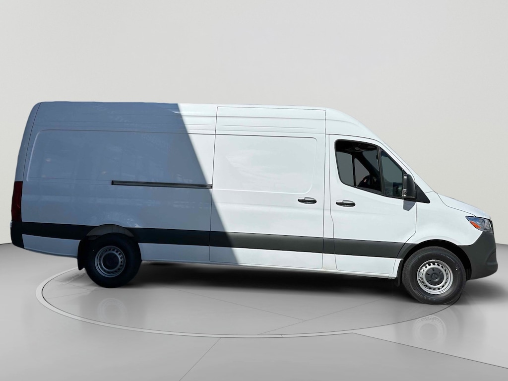 New 2026 Mercedes-Benz Sprinter 2500 2500 High Roof I4 Diesel HO 170 RWD