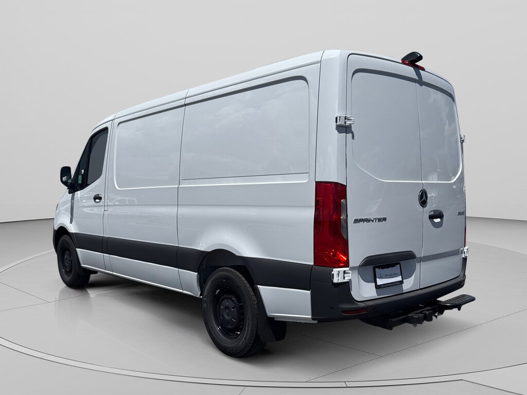 New 2026 Mercedes-Benz Sprinter 2500 2500 Standard Roof I4 Diesel HO 144 RWD