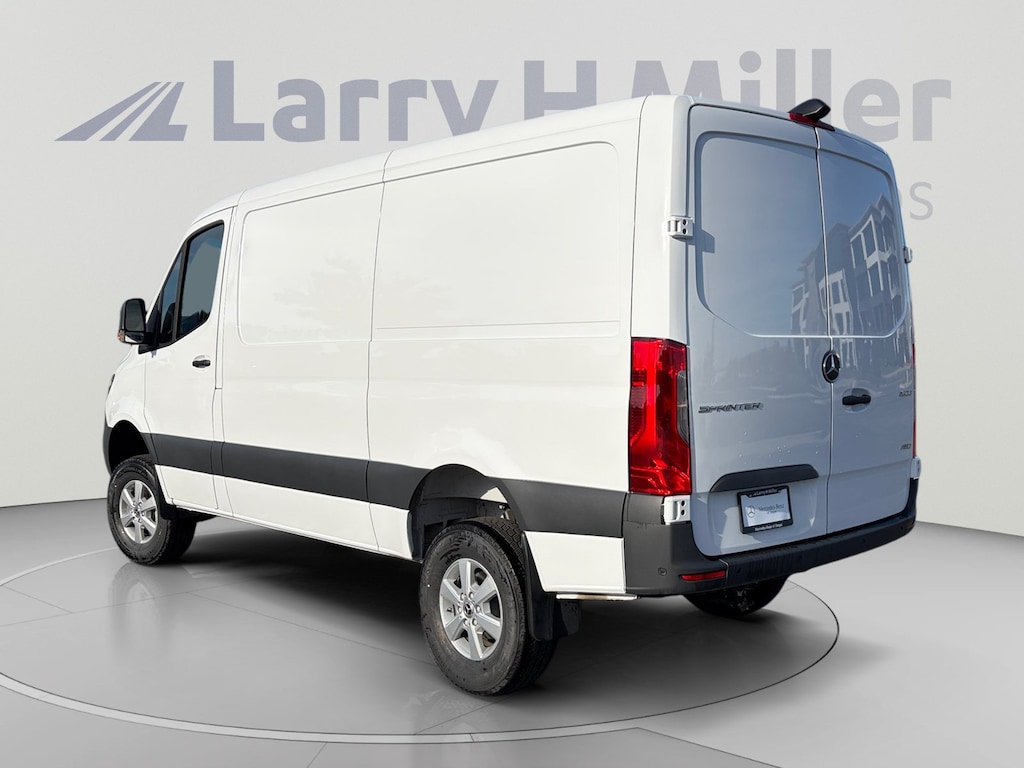 New 2026 Mercedes-Benz Sprinter 2500 2500 Standard Roof I4 Diesel HO 144 AWD