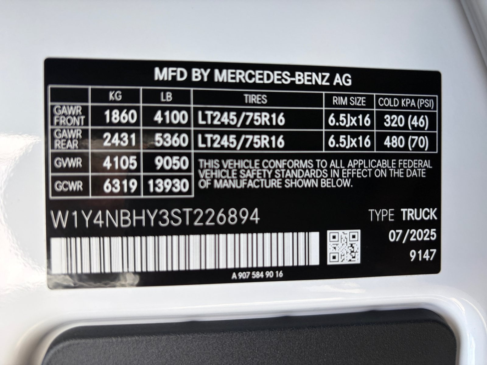 2025 Mercedes-Benz Sprinter Cargo Van Base - Photo 31