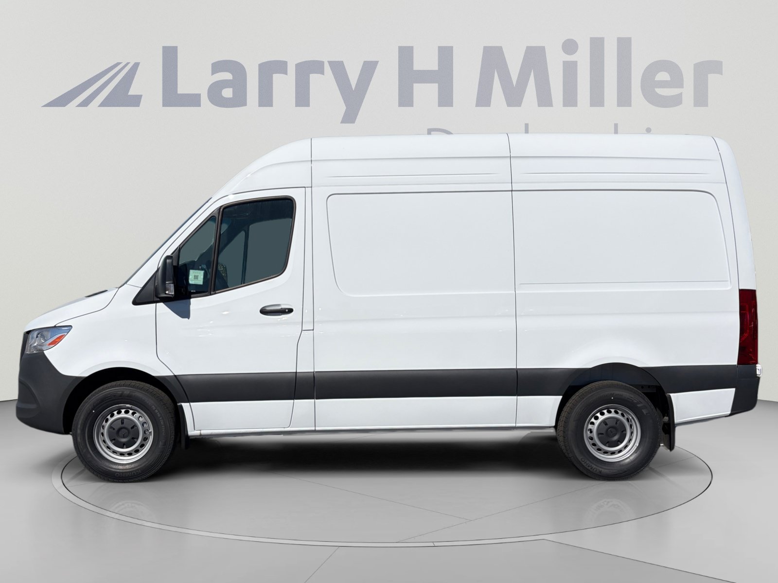 New 2026 Mercedes-Benz Sprinter 2500 2500 High Roof I4 Diesel HO 144 RWD