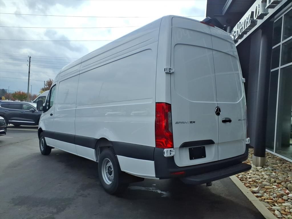 New 2026 Mercedes-Benz Sprinter 3500XD Cargo 170 WB Van Cargo Van