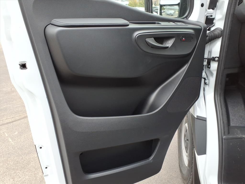 2026 Mercedes-Benz Sprinter Cargo Van Base - Photo 10