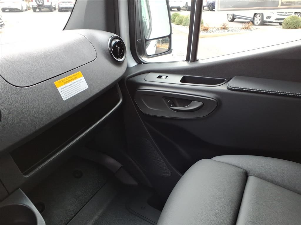 2026 Mercedes-Benz Sprinter Cargo Van Base - Photo 23