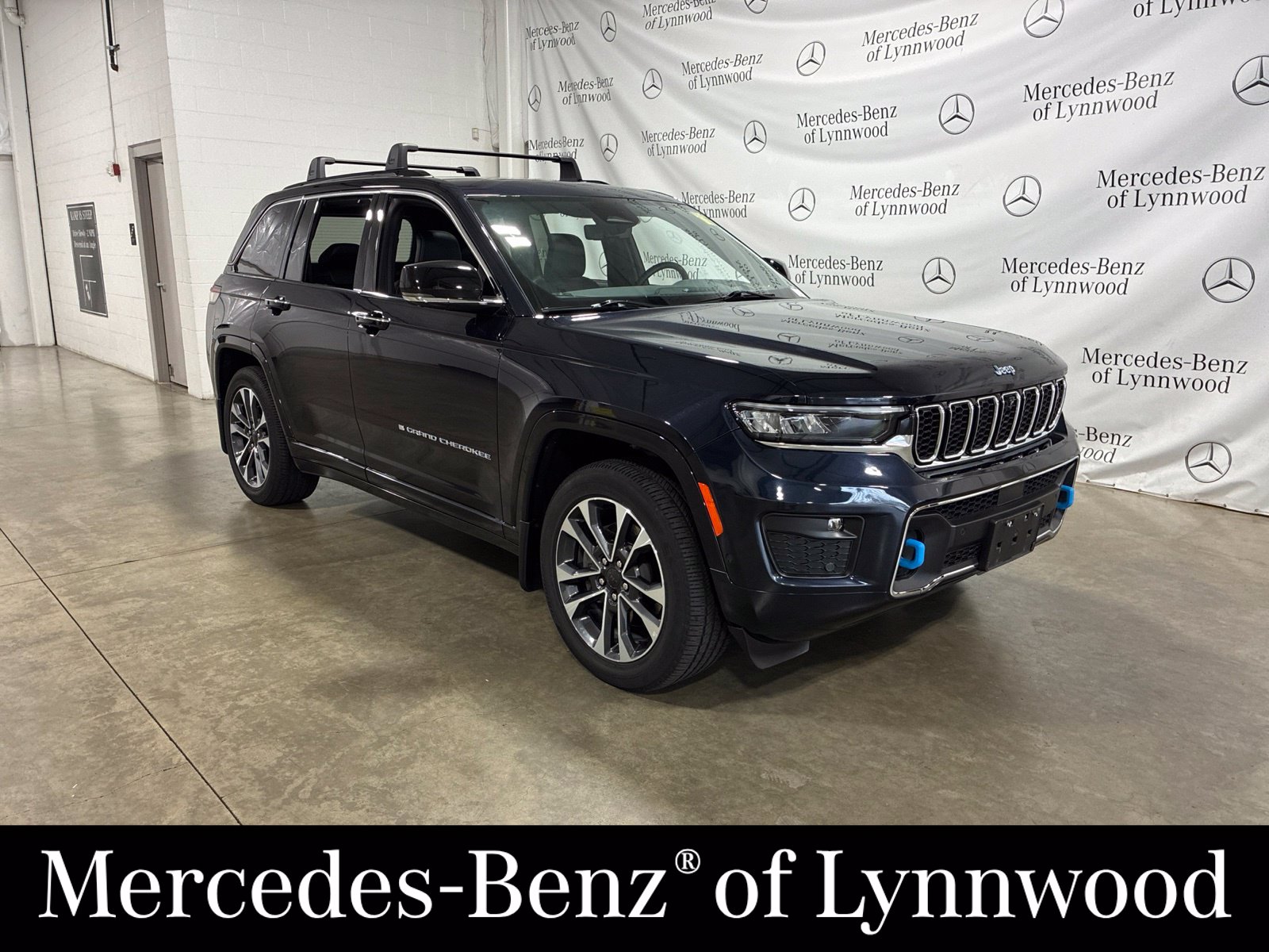 Used 2024 Jeep Grand Cherokee Overland 4xe SUV