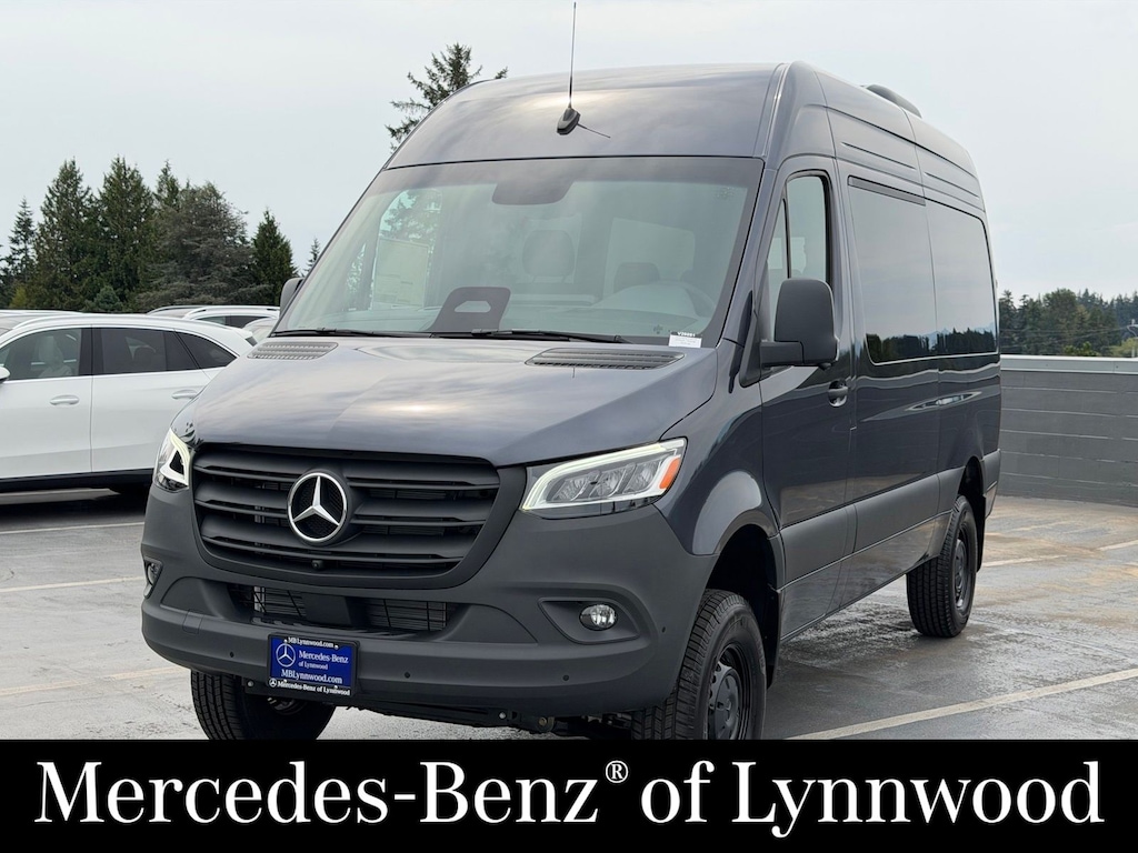 New 2026 Mercedes-Benz Sprinter 2500 Passenger 144 WB AWD Minivan/Van
