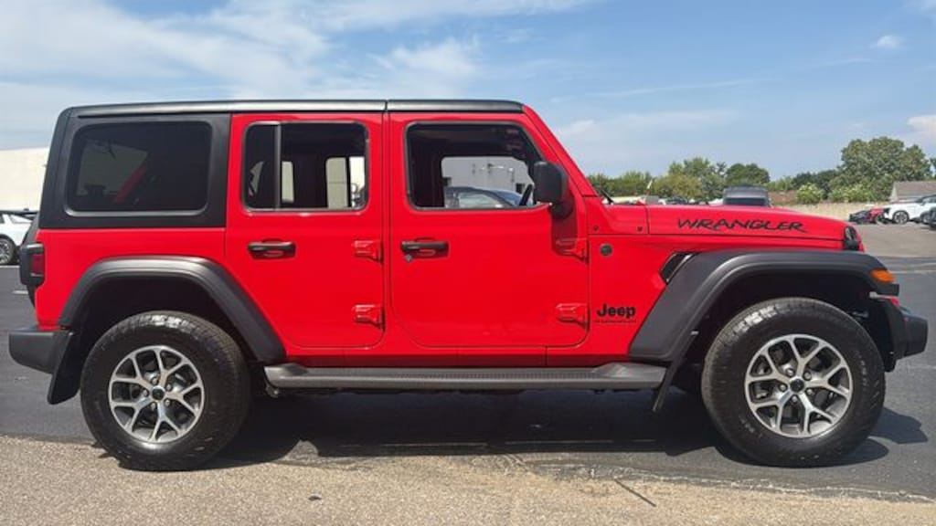 Used 2024 Jeep Wrangler Sport S SUV