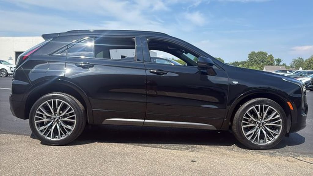 Used 2024 Cadillac XT4 Sport SUV