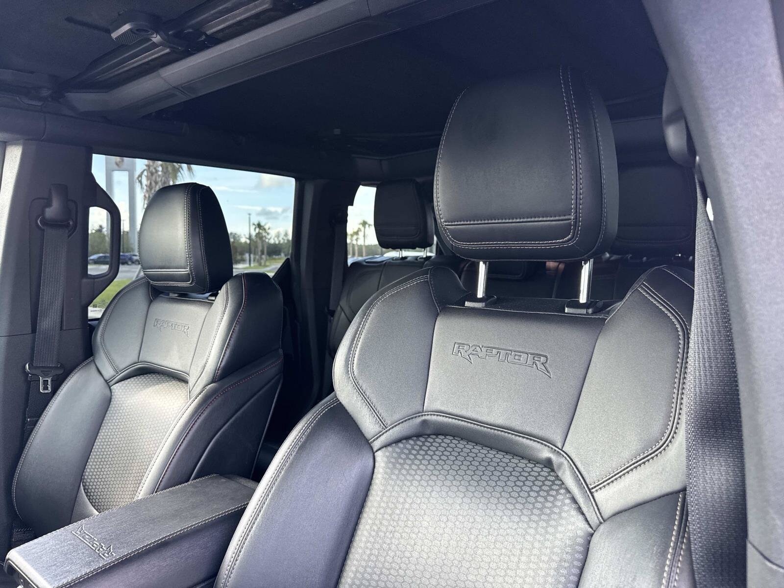 2023 Ford Bronco 4-Door Raptor - Photo 12