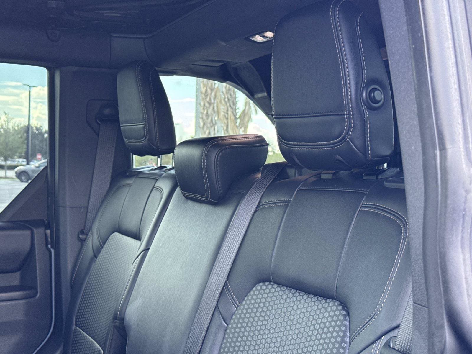 2023 Ford Bronco 4-Door Raptor - Photo 17