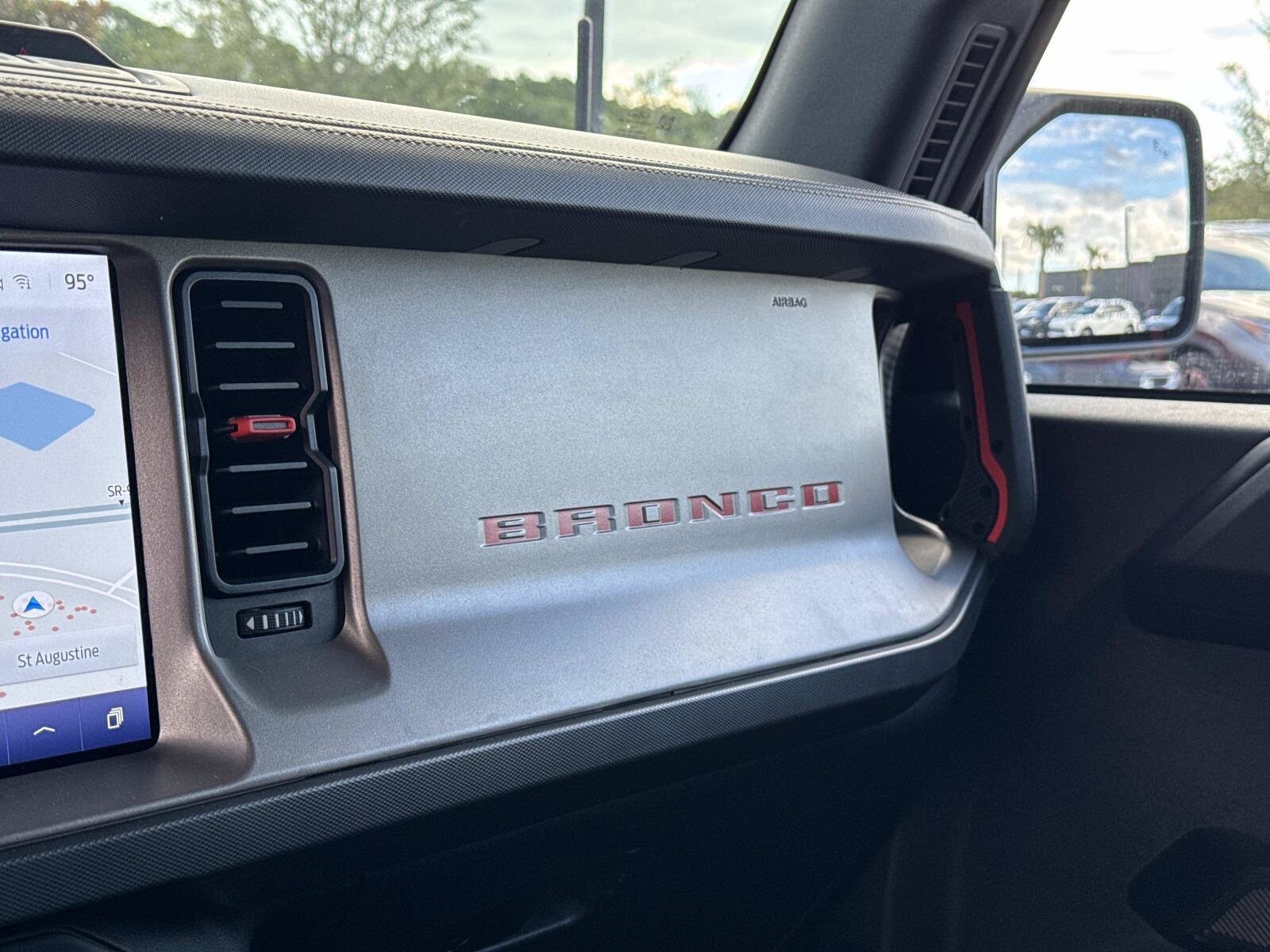 2023 Ford Bronco 4-Door Raptor - Photo 26