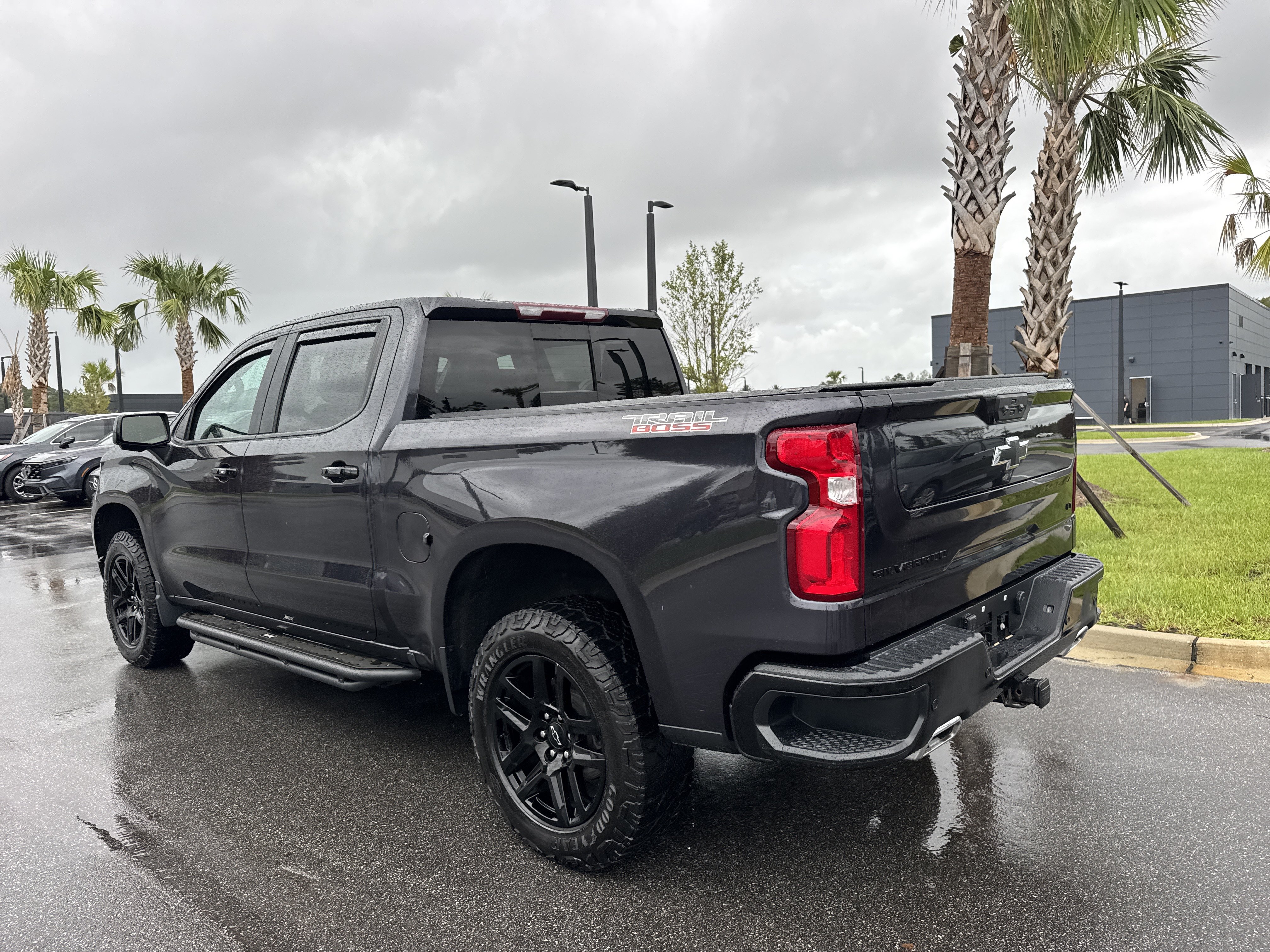 Used 2022 Chevrolet Silverado 1500 LT Trail Boss 4WD Crew Cab 147 LT Trail Boss