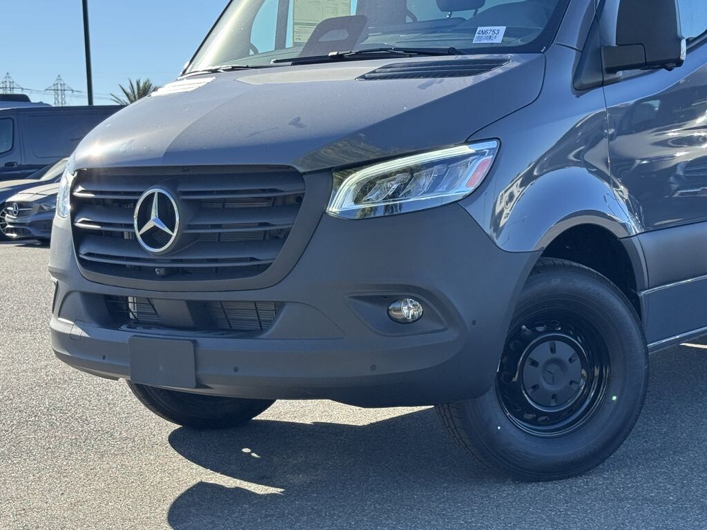 New 2026 Mercedes-Benz Sprinter 2500 Van Crew Van