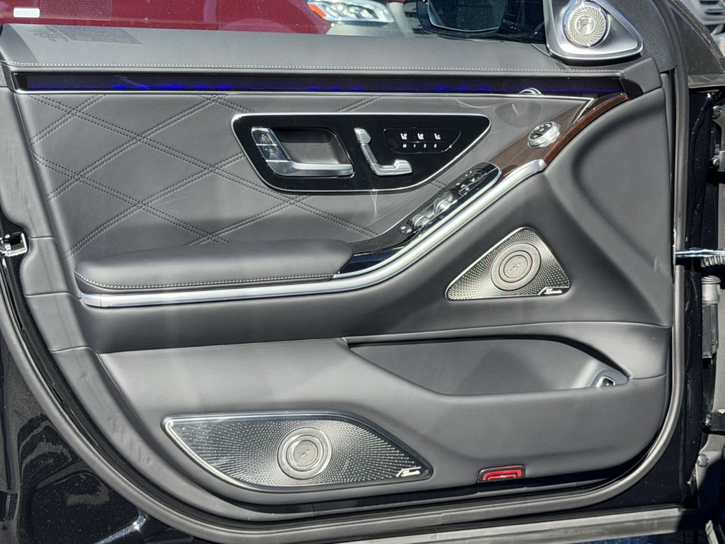 2026 Mercedes-Benz S-Class Maybach - Photo 16