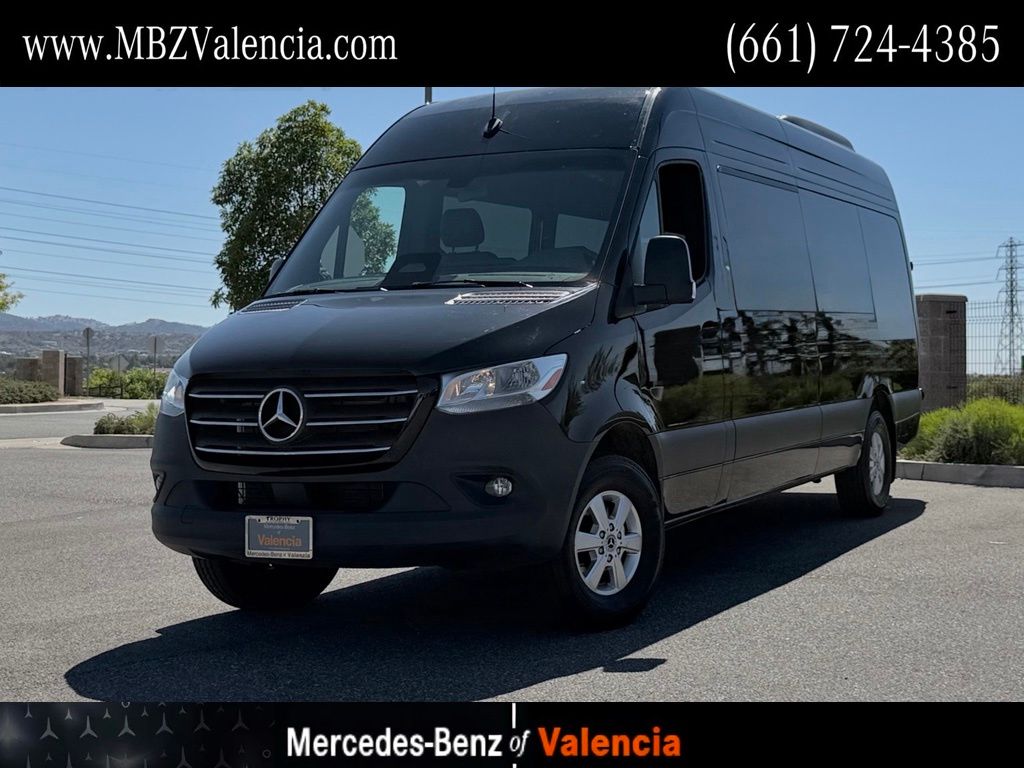 2025 Mercedes-Benz Sprinter Passenger Van Base