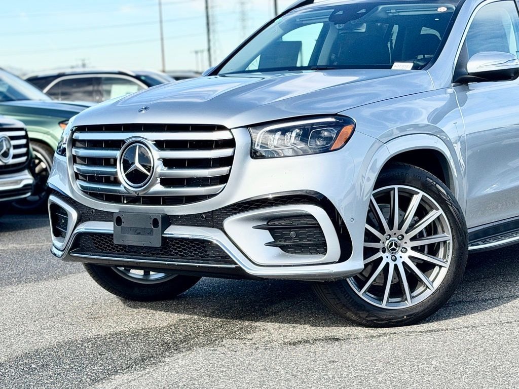 New 2026 Mercedes-Benz GLS 450 SUV