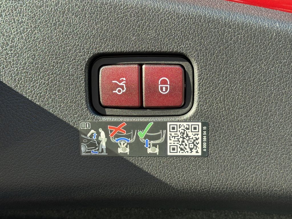 2026 Mercedes-Benz CLE CLE 300 - Photo 13