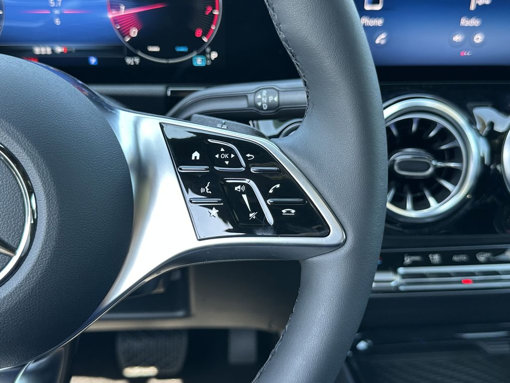 2026 Mercedes-Benz GLA GLA 250 - Photo 26
