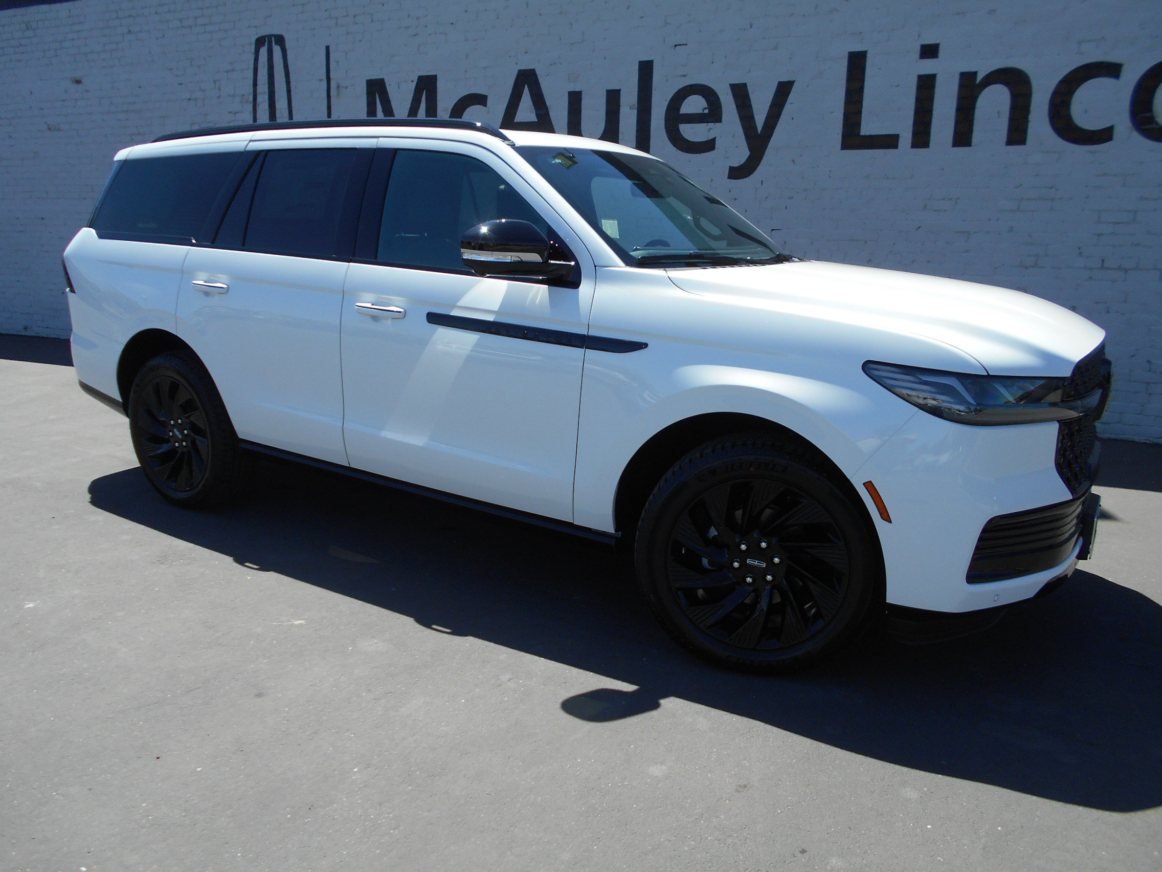 New 2027 Lincoln Navigator Reserve SUV