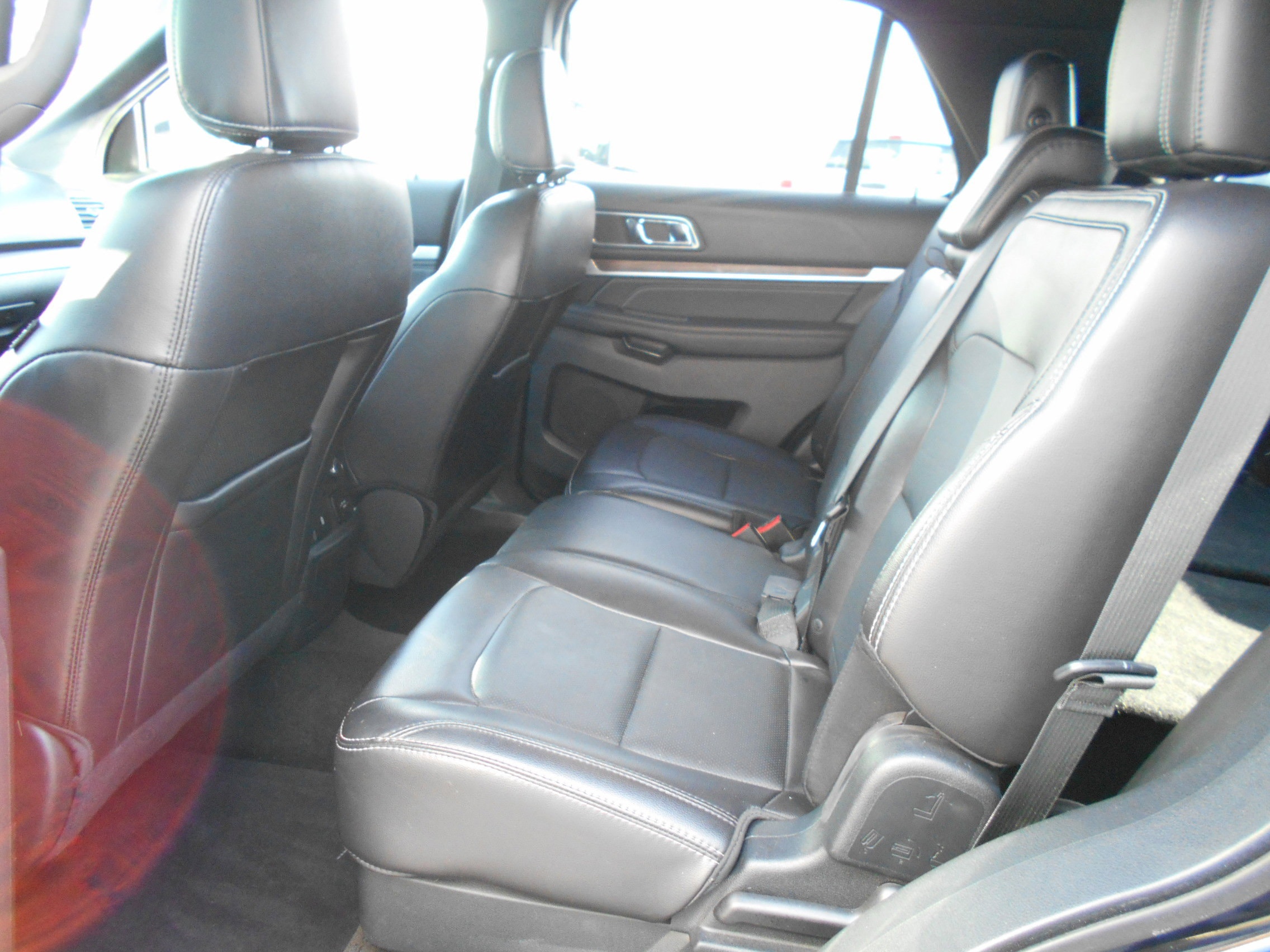 2018 Ford Explorer Limited - Photo 6
