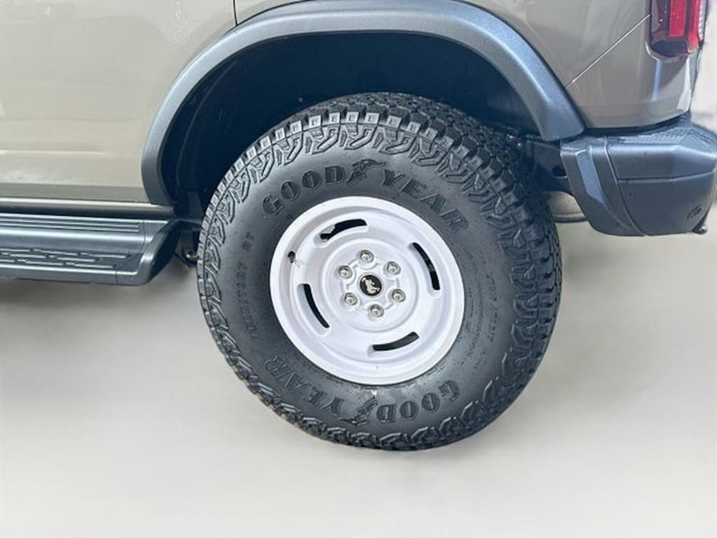 New 2026 Ford Bronco Heritage Edition SUV