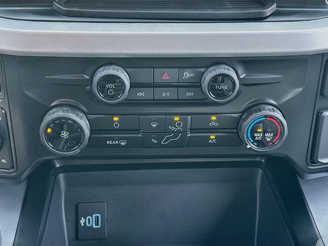 2026 Ford F-350 Super Duty XLT - Photo 11