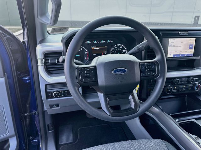 2026 Ford F-350 Super Duty XLT - Photo 16