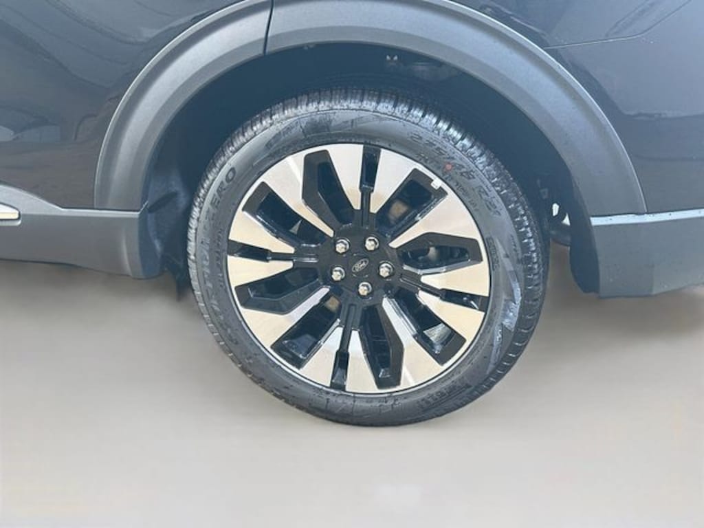 New 2026 Ford Explorer Platinum SUV