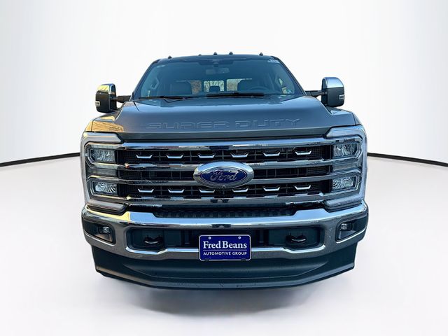 2026 Ford F-250 Super Duty Lariat - Photo 2