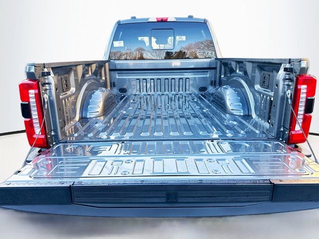 2026 Ford F-250 Super Duty Lariat - Photo 6