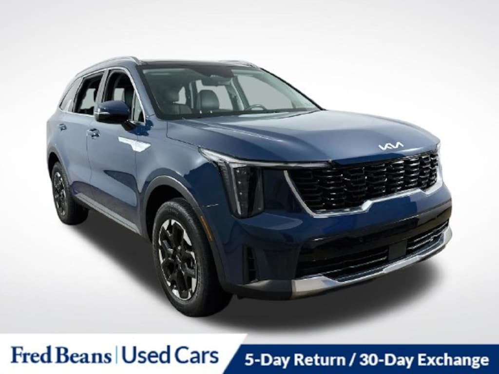 Certified 2025 Kia Sorento S SUV