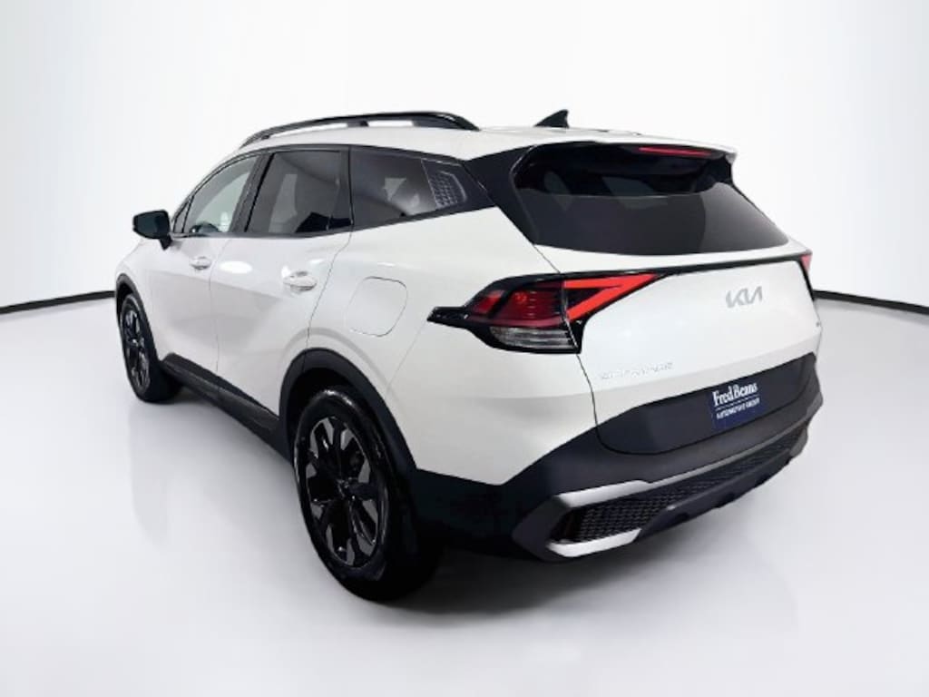 Used 2023 Kia Sportage Plug-In Hybrid X-Line SUV