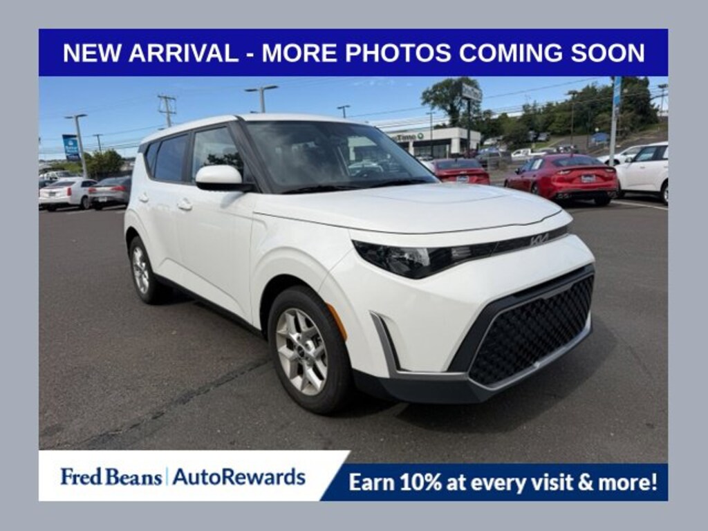 Used 2023 Kia Soul S Hatchback